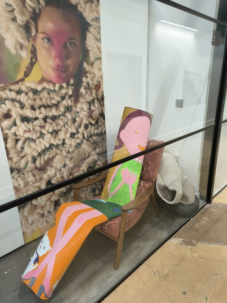 Pop-up guerilla exhibition of work in progress!